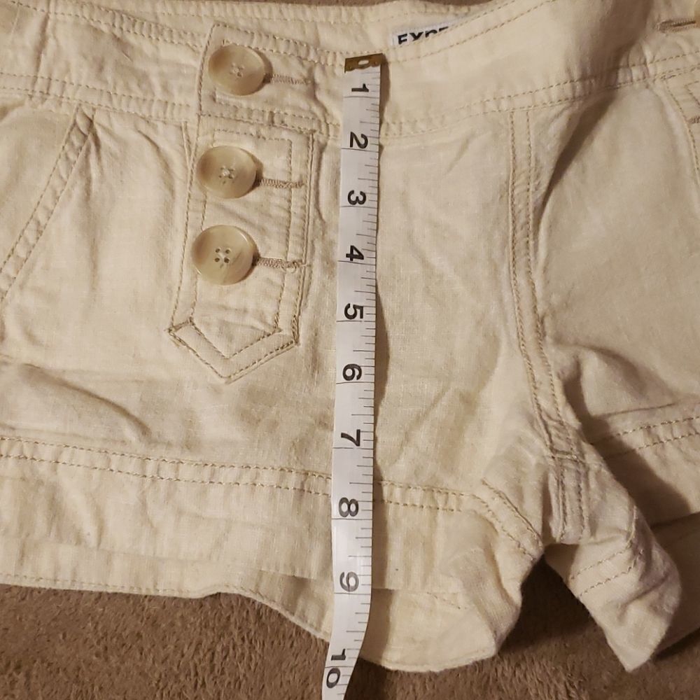 đ
șEXPRESSÂ shortsâ.âSizeâ4 - Picture 3 of 5